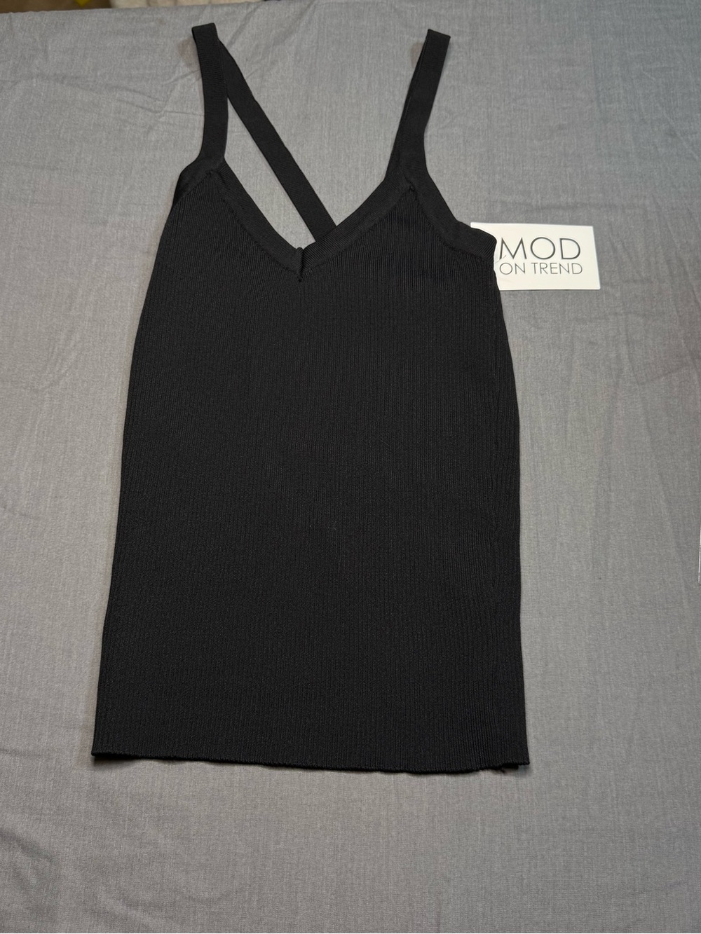 MOD On Trend Black Ribbed Sweater V-Neck Tank